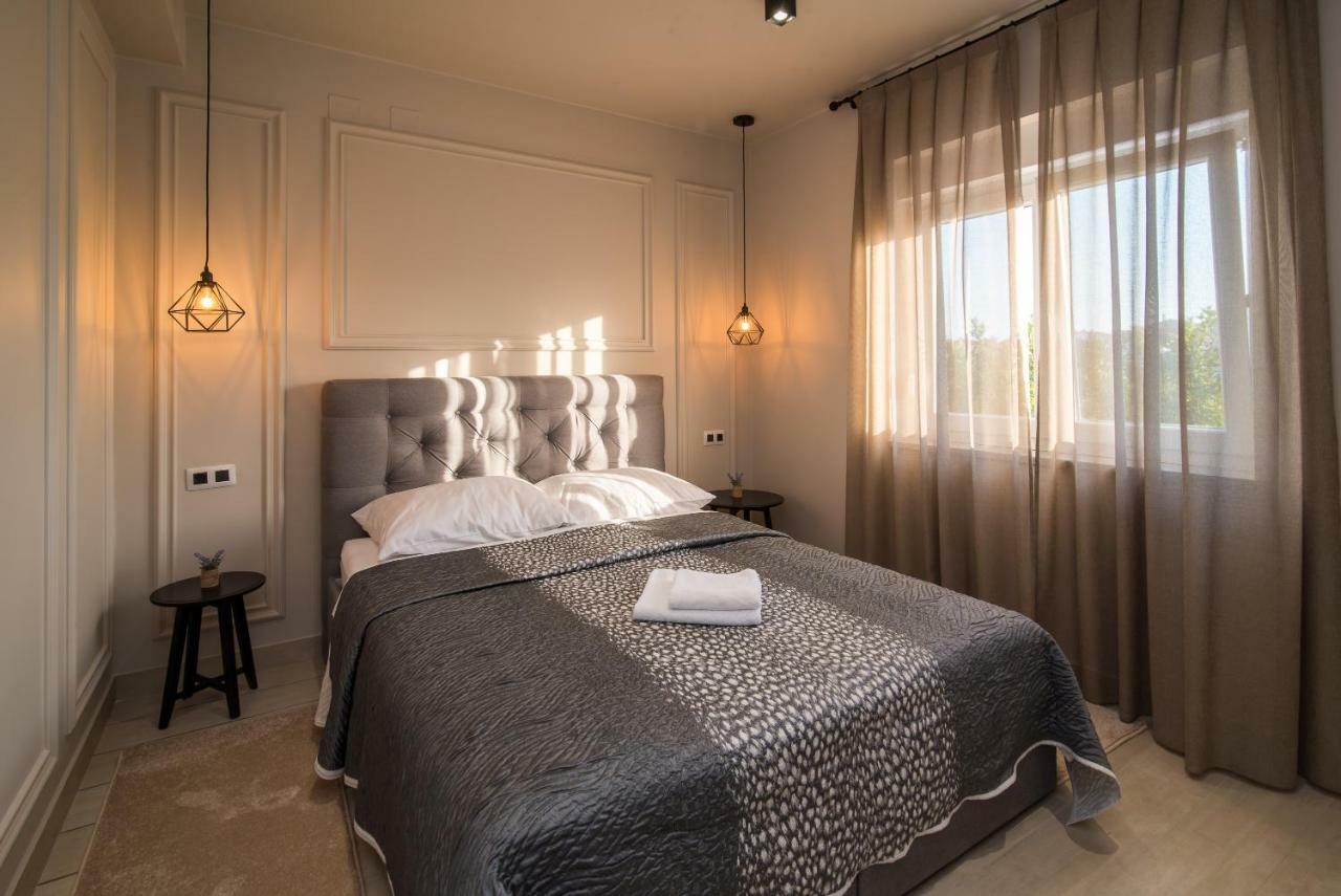 Luxury Apartment Imperia Krk Town Buitenkant foto