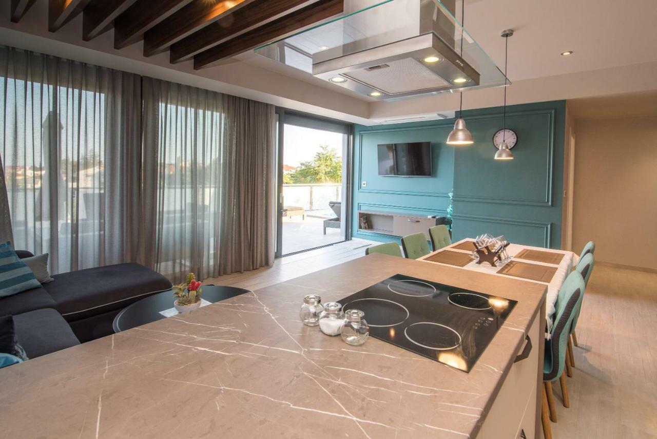 Luxury Apartment Imperia Krk Town Buitenkant foto
